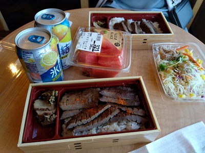 夕食